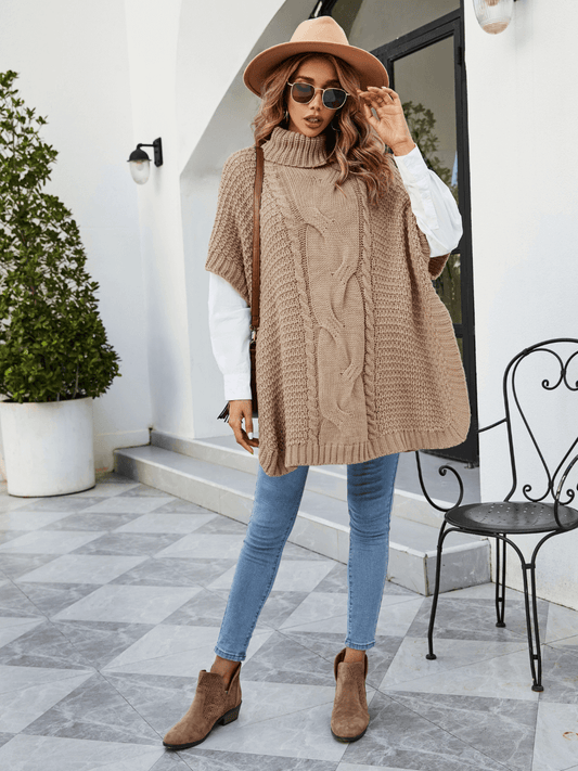 Milligan Oversized Turtleneck Sweater - Khaki