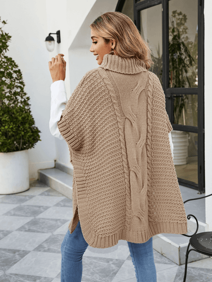 Milligan Oversized Turtleneck Sweater - Khaki