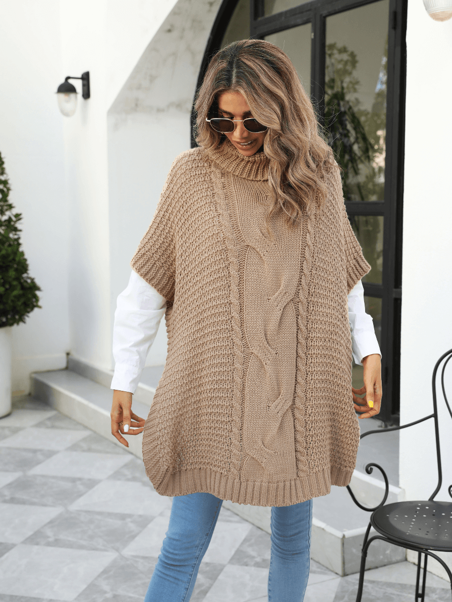 Milligan Oversized Turtleneck Sweater - Khaki