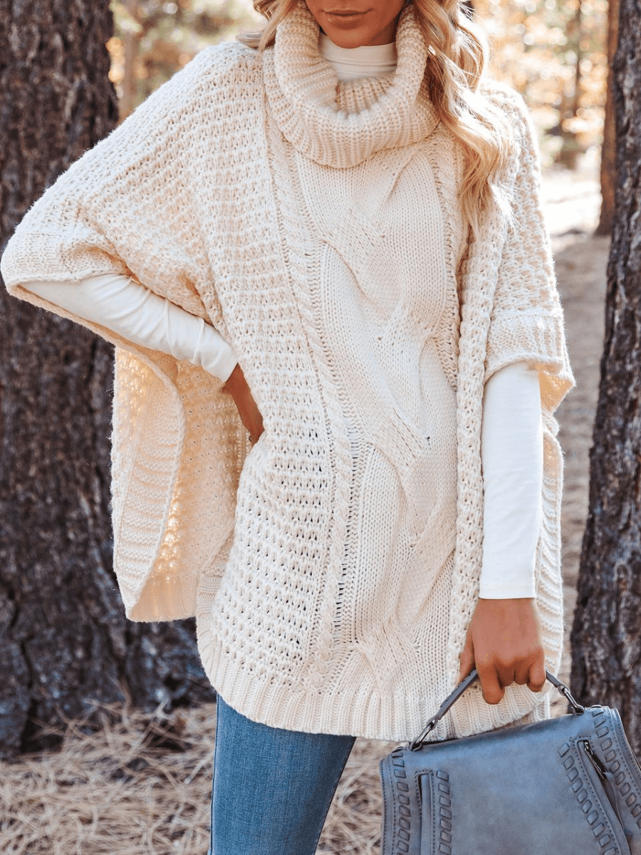 Milligan Oversized Turtleneck Sweater - Beige